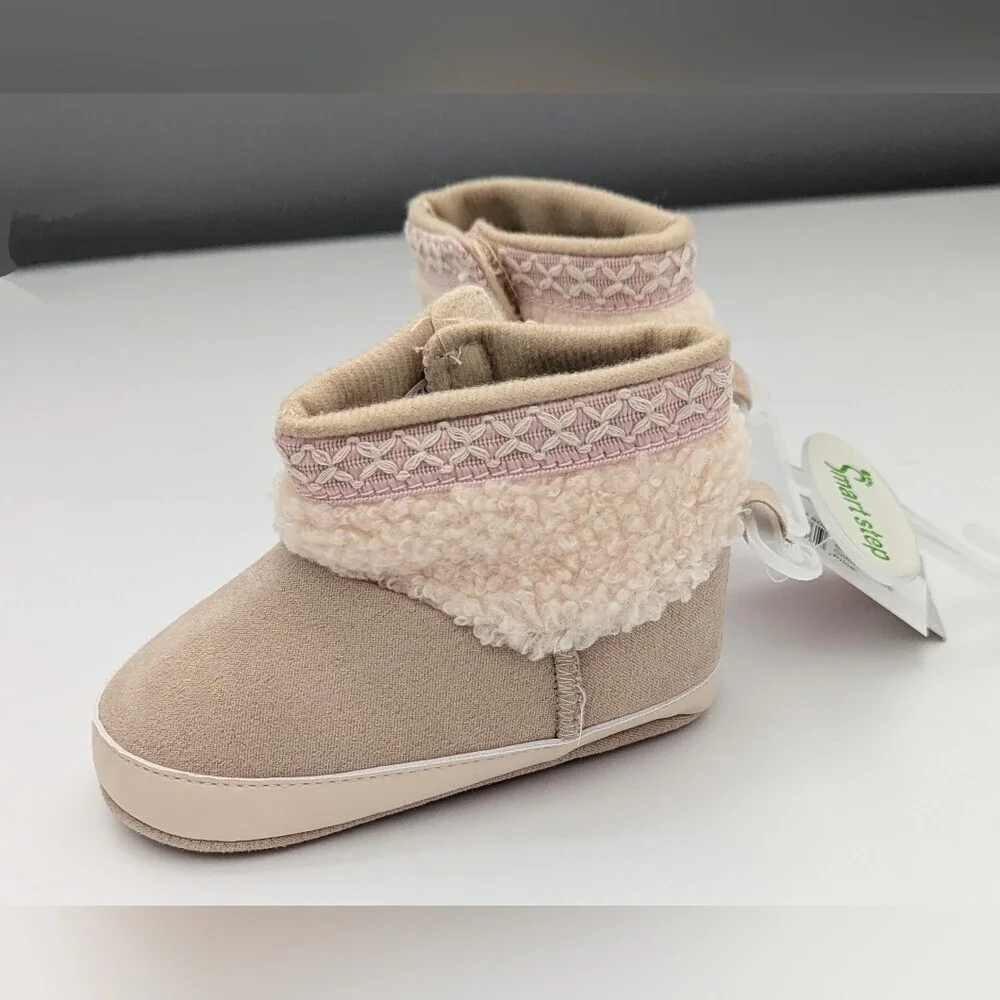 NWT Baby (Size 4) Booties/Boots/Slippers/Moccasins w/Velcro For Easy On/Off